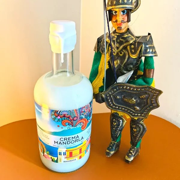 Liquore alle mandorle Magiantosa