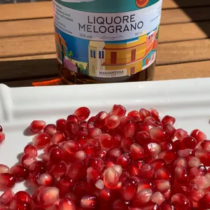 Liquore al melograno Magiantosa_b